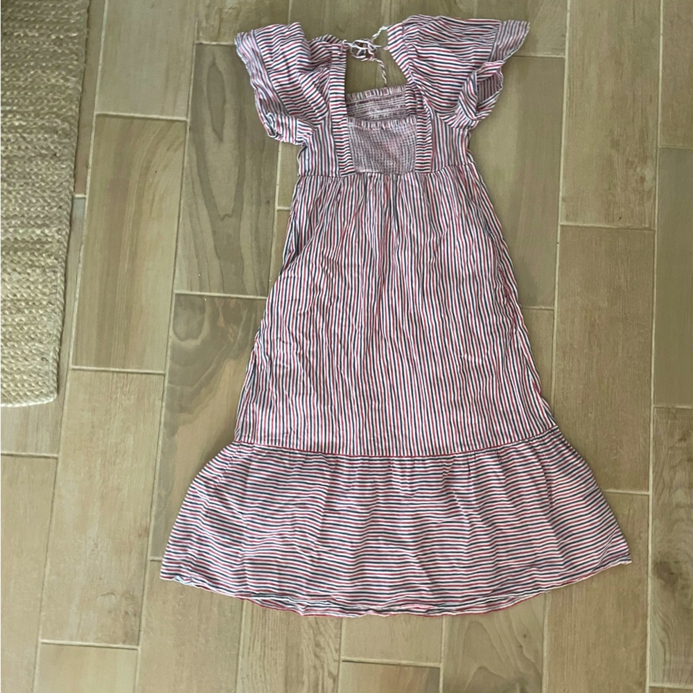 Perfect 4th of July dress. Worn only a couple of times